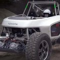 Компания Toyota представила внедорожник с четырьмя двигателями